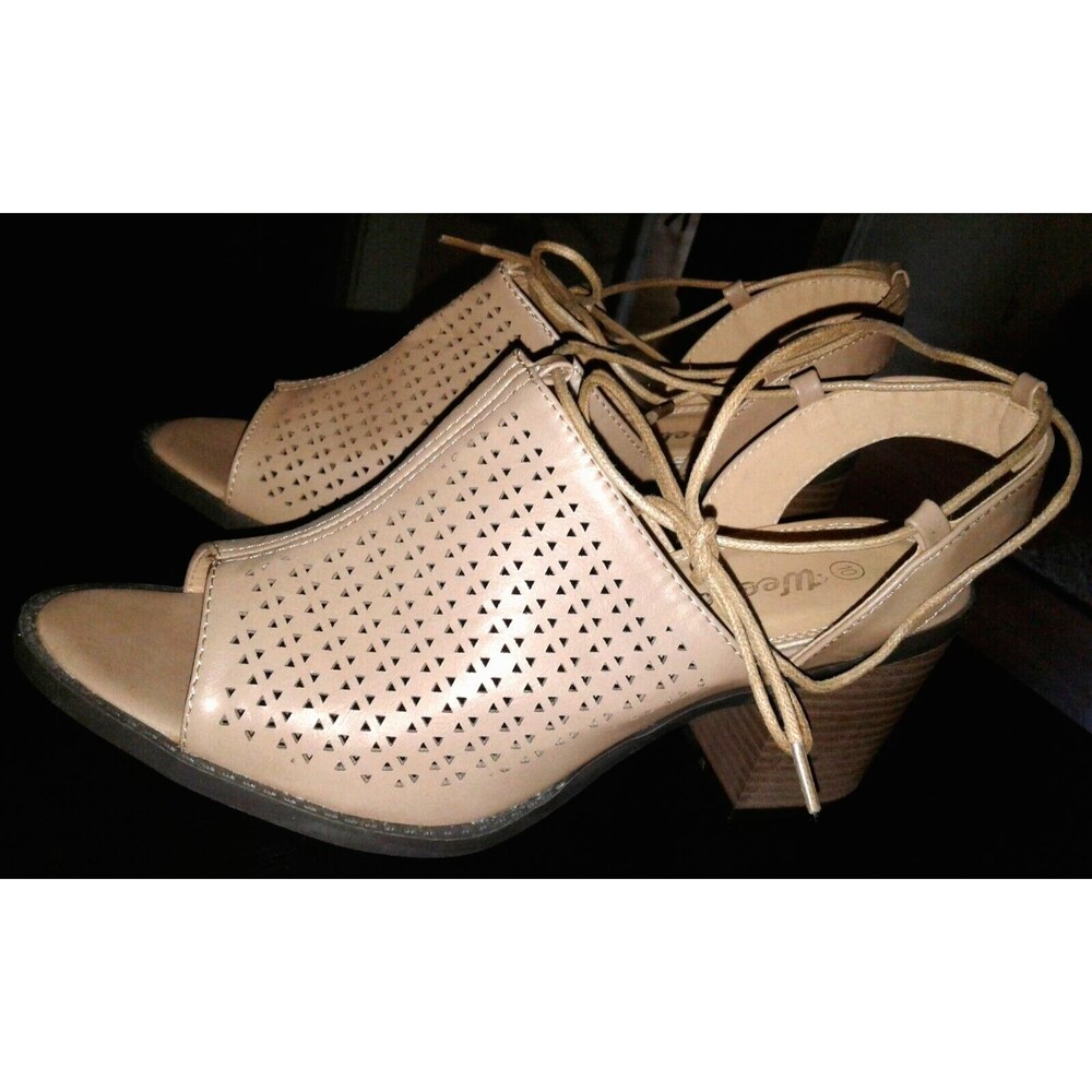 Weeboo Beige Tan Laser Cut Ankle Tie Women Block Heels Sandals Size 10
